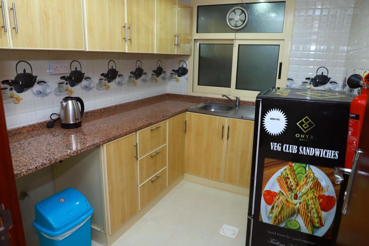 Onyx Hotel Apartments - Maha Hospitality Group Аджман Екстер'єр фото