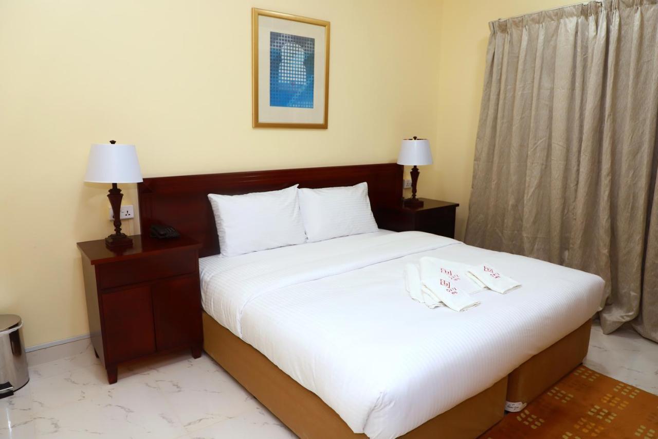 Onyx Hotel Apartments - Maha Hospitality Group Аджман Екстер'єр фото