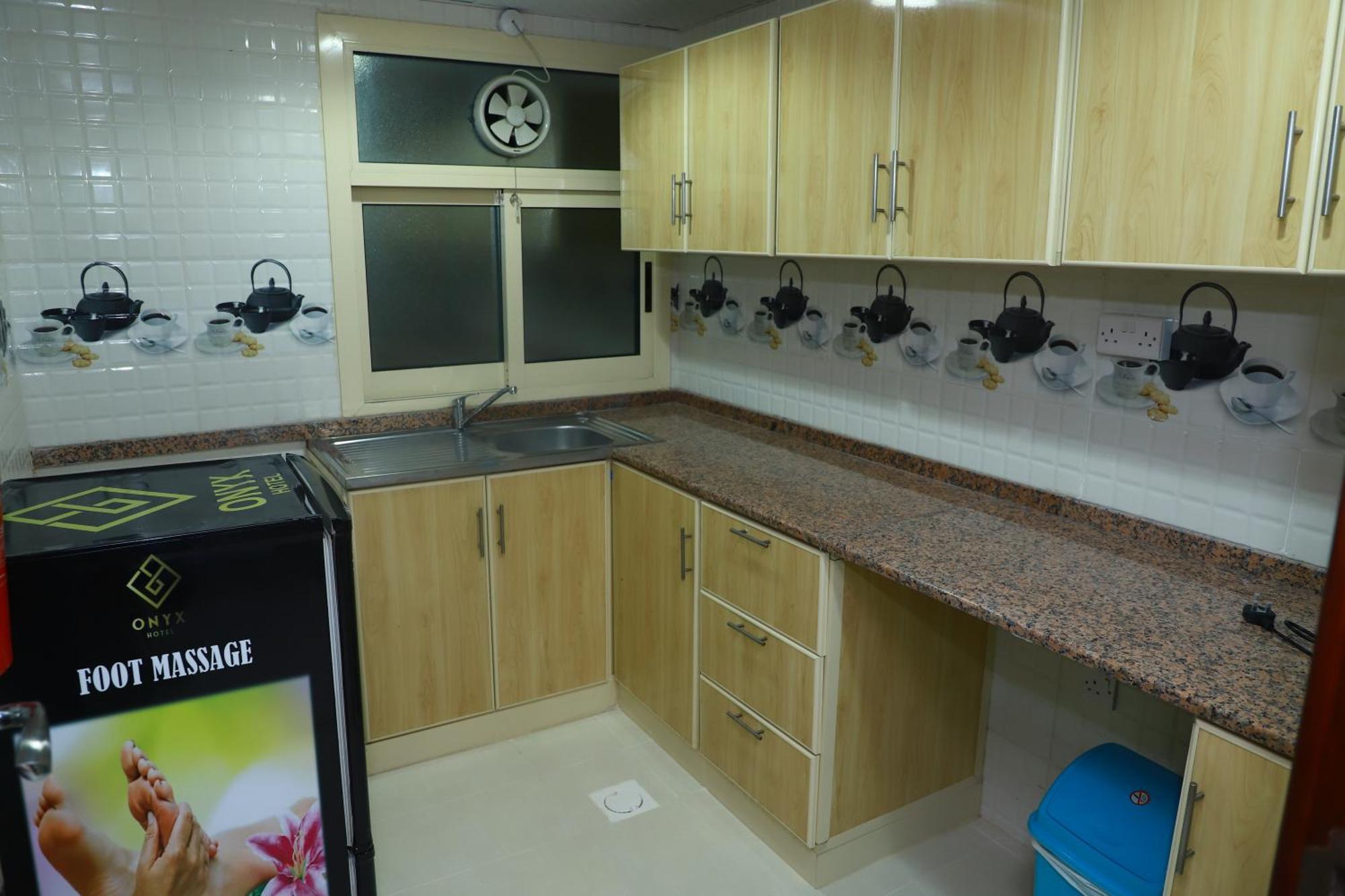 Onyx Hotel Apartments - Maha Hospitality Group Аджман Екстер'єр фото